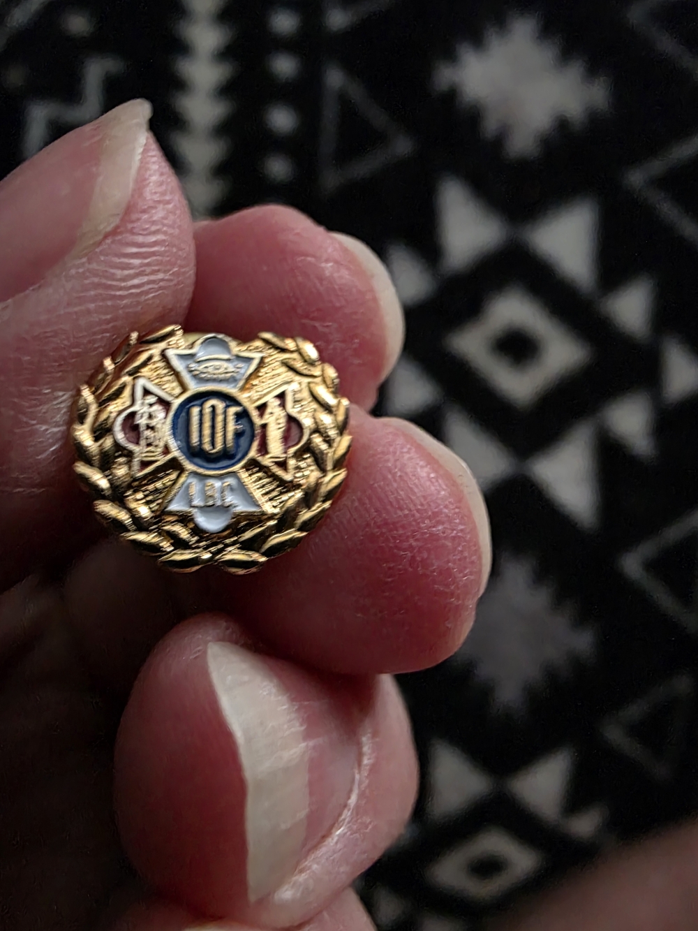 Vintage IOF Foresters Lapel Pin Gold Tone Fraternal Badge Ultra 93